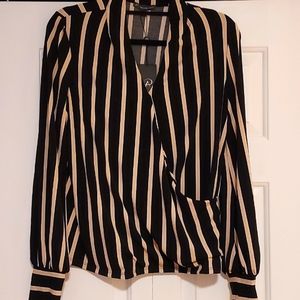 NWT Adrianna Papell black and tan wrap top